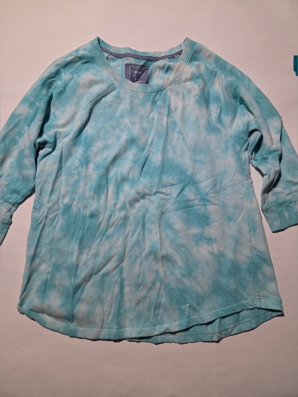 Tye dye quarter sleeve light sweater